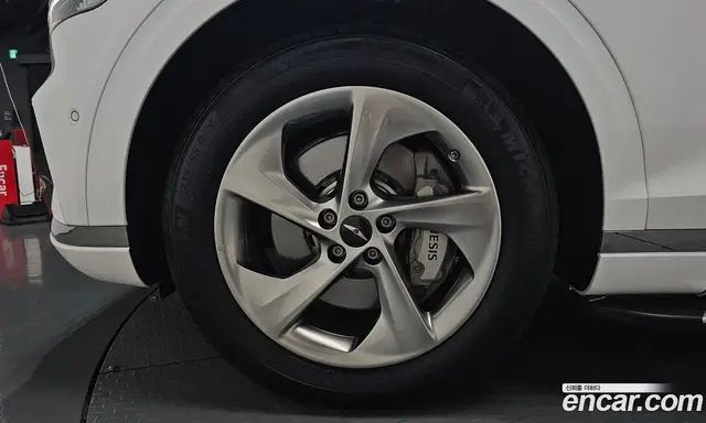 Genesis GV70 2024 2.5 автомат (гидро), миниатюра 4