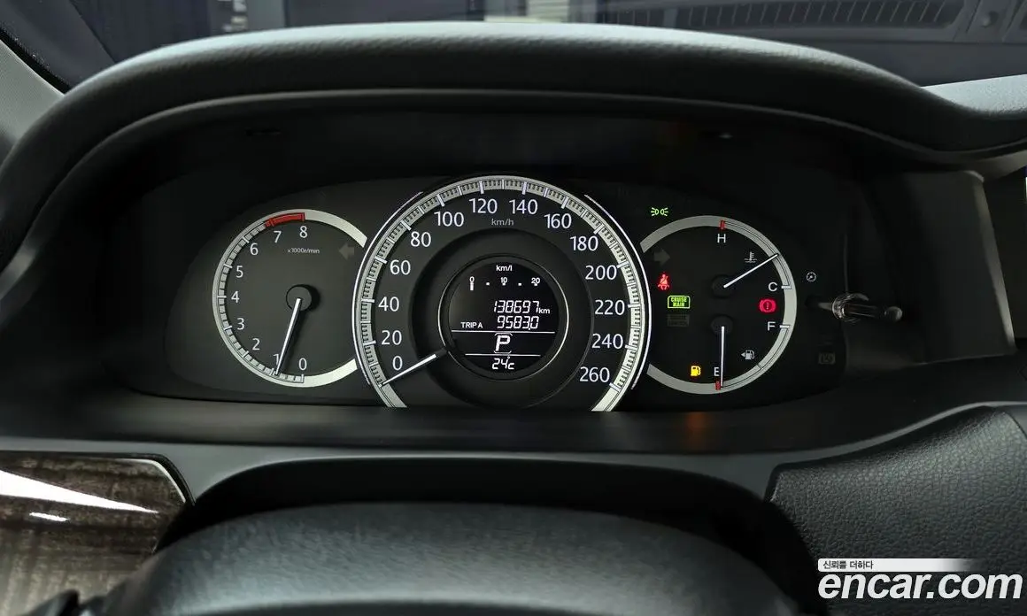Honda Accord 2015 2.4 автомат (гидро), фото 8