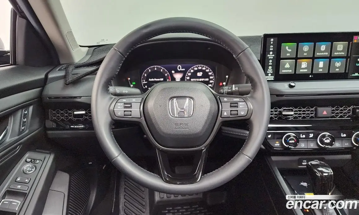 Honda Accord 2025 1.5 автомат (гидро), фото 18