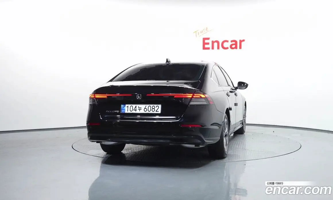 Honda Accord 2025 1.5 автомат (гидро), фото 4