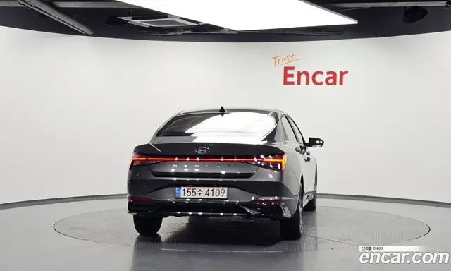 Hyundai Avante 2022 1.6 автомат (гидро), миниатюра 4