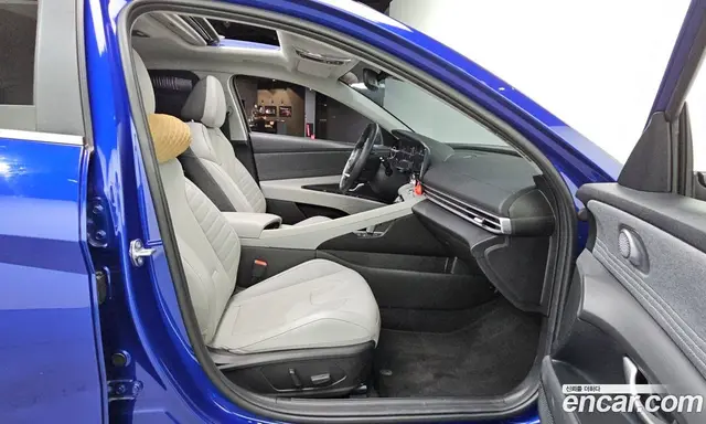 Hyundai Avante 2023 1.6 автомат (гидро), миниатюра 12