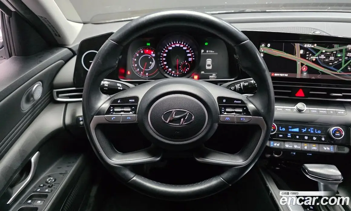 Hyundai Avante 2023 1.6 автомат (гидро), фото 13