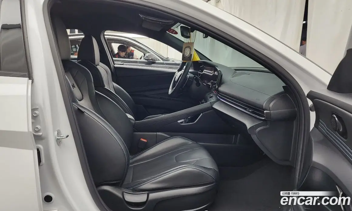 Hyundai Avante 2024 2.0 автомат (гидро), фото 17