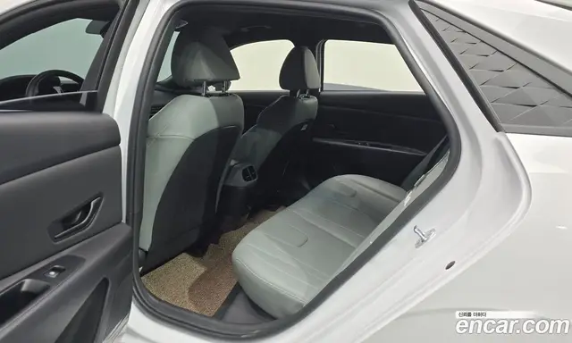 Hyundai Avante 2025 1.6 автомат (гидро), миниатюра 11