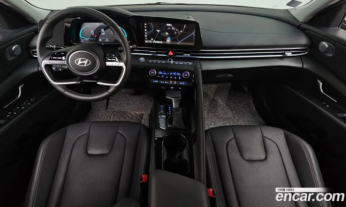 Hyundai Avante 2026 1.6 автомат (гидро), фото 10