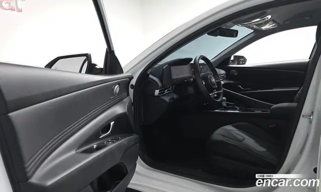 Hyundai Avante 2026 1.6 автомат (гидро), миниатюра 12