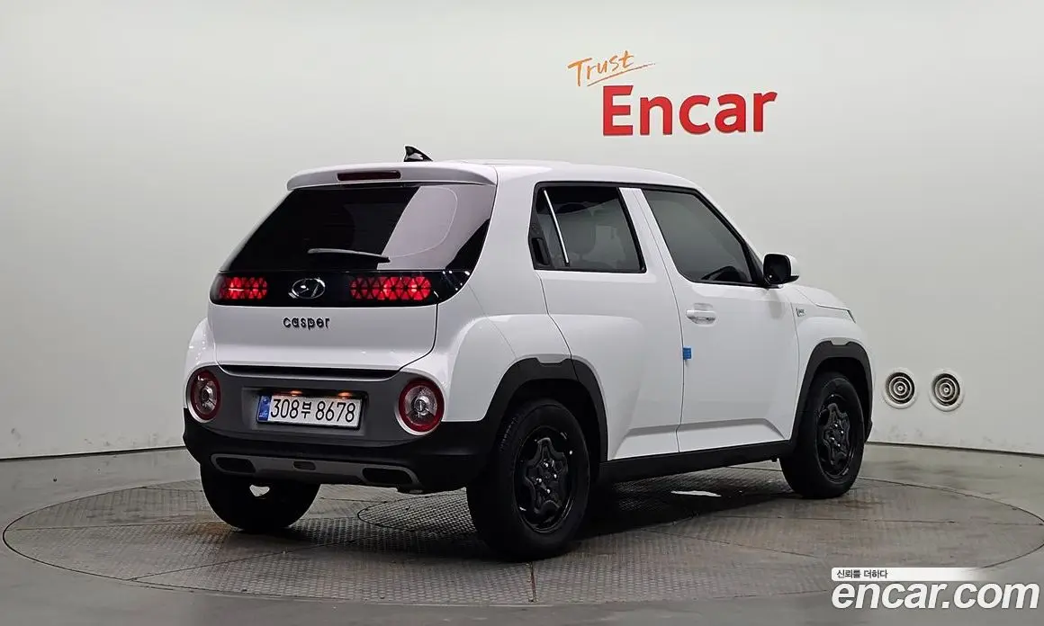 Hyundai Casper 2022 1.0 автомат (гидро), фото 2