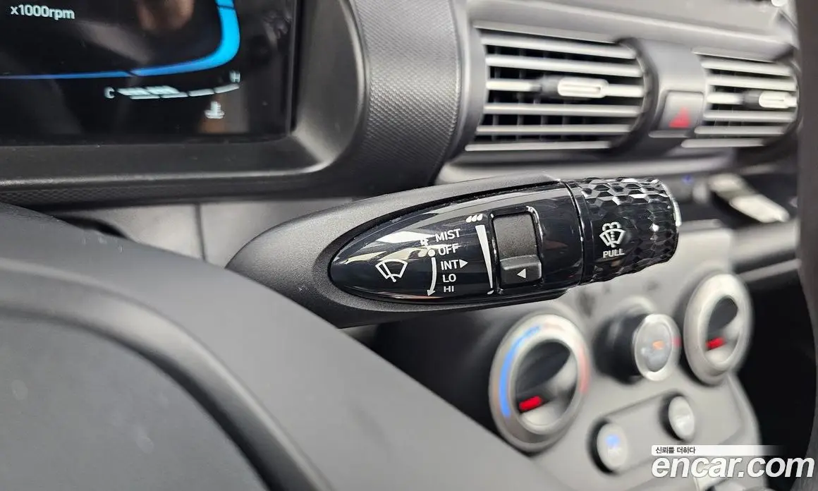 Hyundai Casper 2022 1.0 автомат (гидро), фото 15