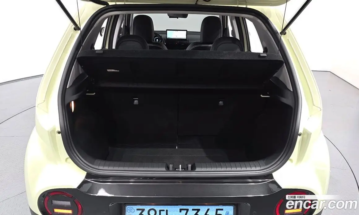 Hyundai Casper 2024 0.2 автомат (гидро), фото 28