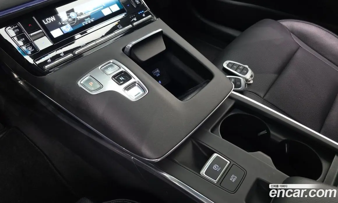 Hyundai Grandeur 2021 2.5 автомат (гидро), фото 12