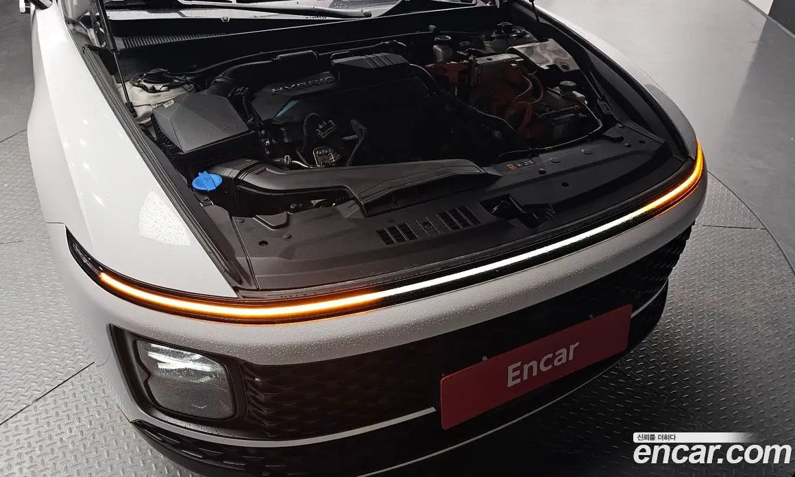 Hyundai Grandeur 2023 1.6 автомат (гидро), фото 6