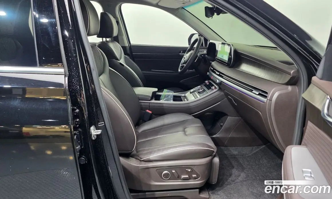 Hyundai Palisade 2023 3.8 автомат (гидро), фото 17
