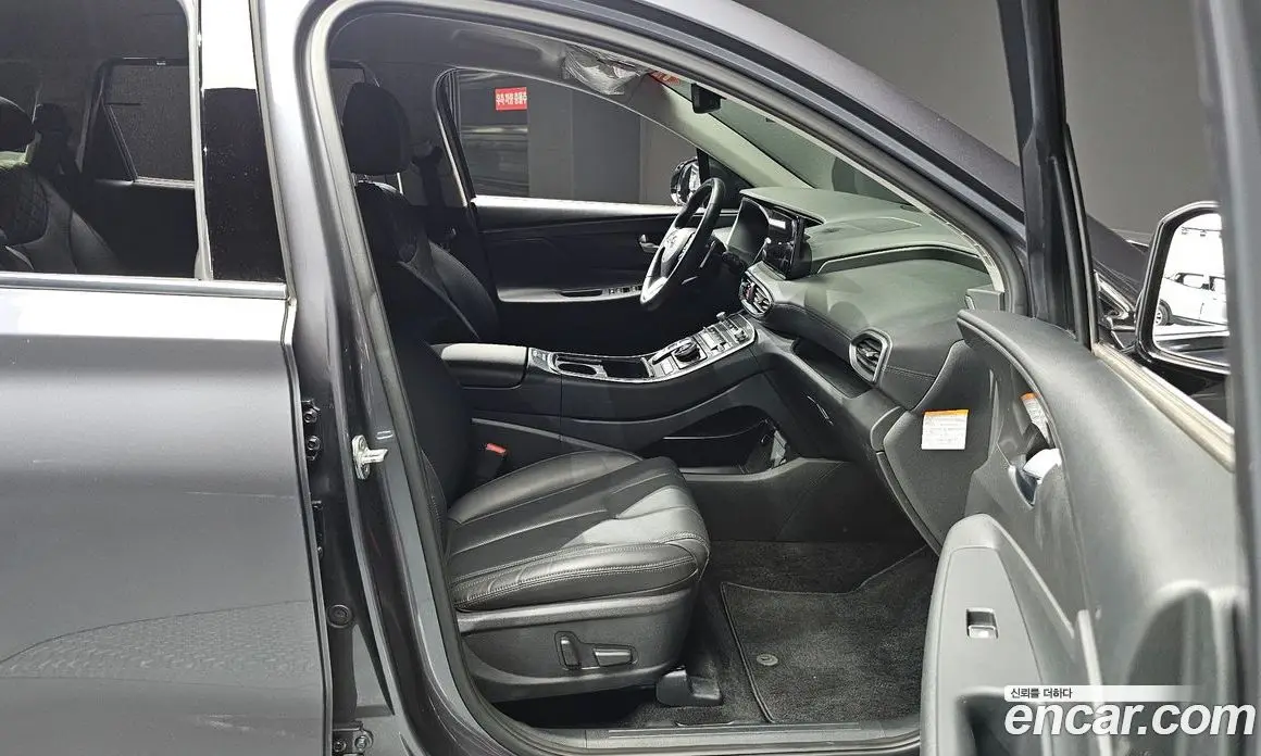 Hyundai Santa Fe 2022 1.6 автомат (гидро), фото 16