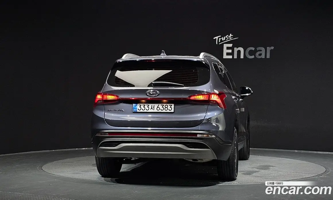 Hyundai Santa Fe 2022 1.6 автомат (гидро), фото 4