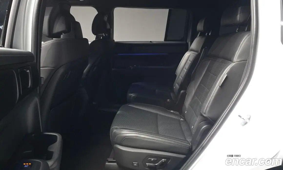 Hyundai Santa Fe 2023 1.6 автомат (гидро), фото 16