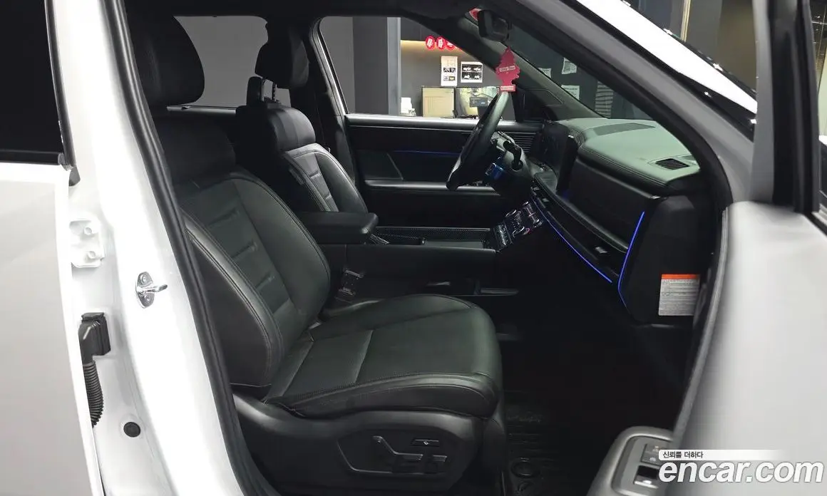 Hyundai Santa Fe 2023 1.6 автомат (гидро), фото 17