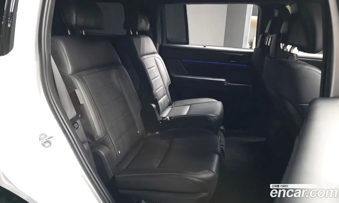Hyundai Santa Fe 2023 1.6 автомат (гидро), фото 18