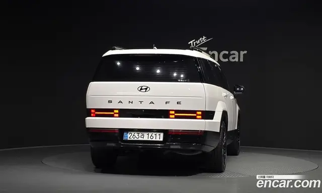 Hyundai Santa Fe 2023 1.6 автомат (гидро), миниатюра 4