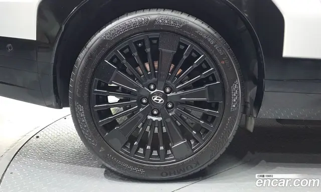 Hyundai Santa Fe 2023 1.6 автомат (гидро), миниатюра 5
