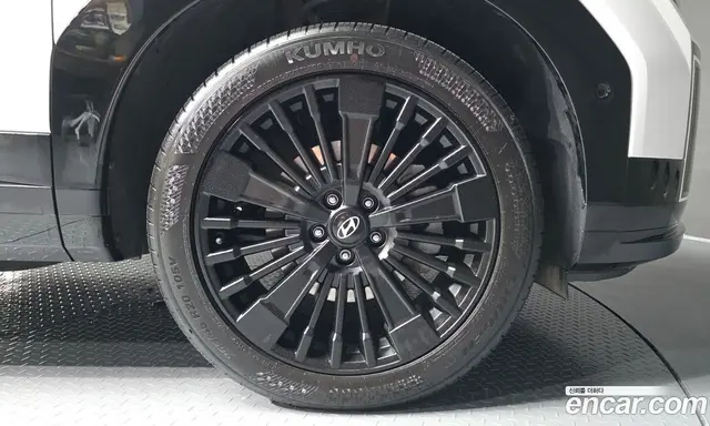 Hyundai Santa Fe 2023 1.6 автомат (гидро), миниатюра 7