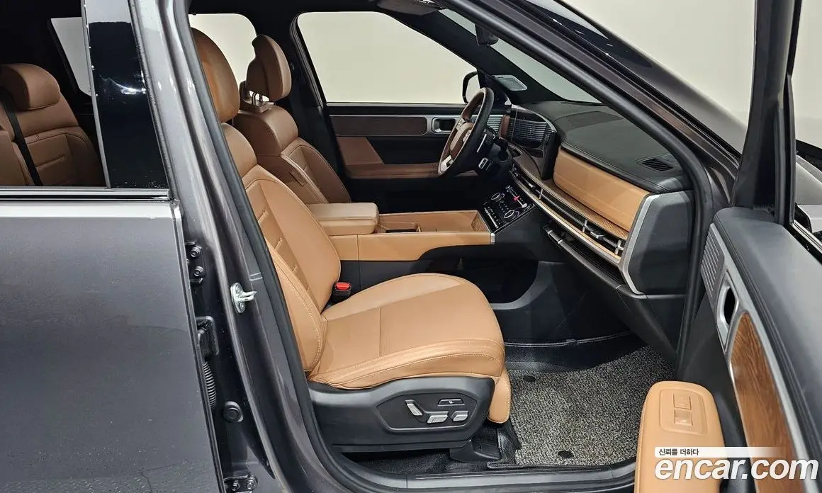 Hyundai Santa Fe 2023 2.5 автомат (гидро), фото 16