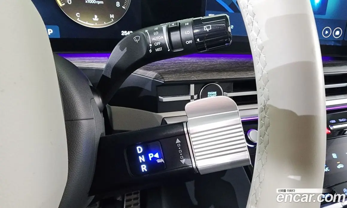 Hyundai Santa Fe 2024 2.5 автомат (гидро), фото 9