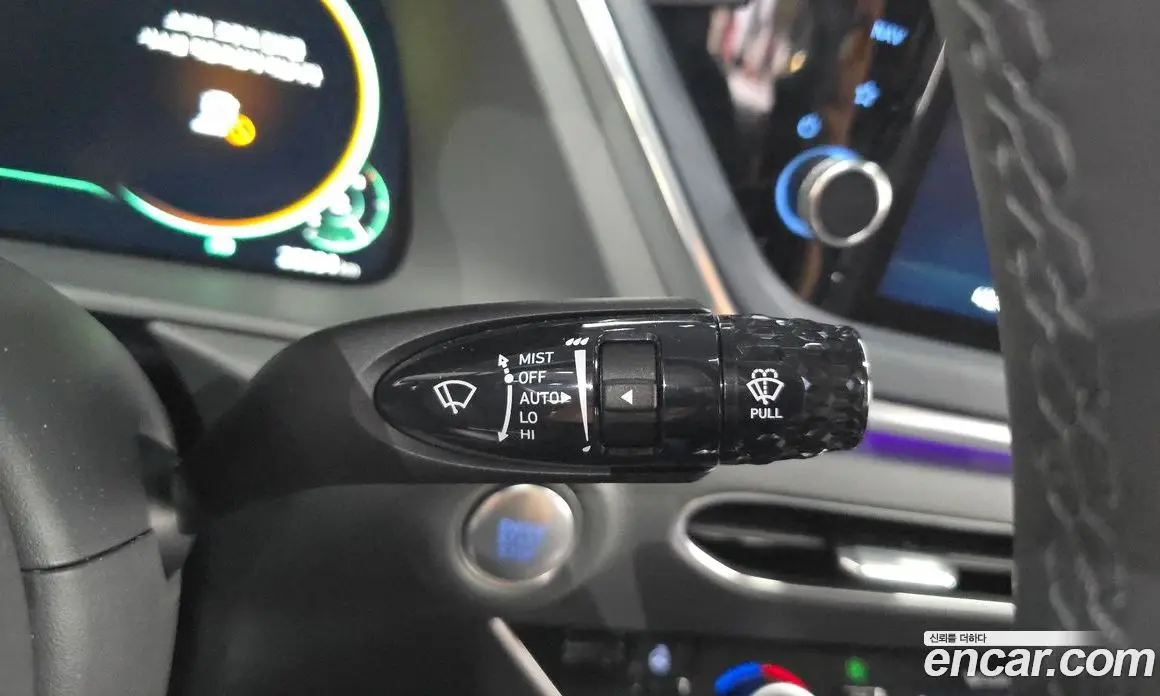 Hyundai Sonata 2021 1.6 автомат (гидро), фото 28