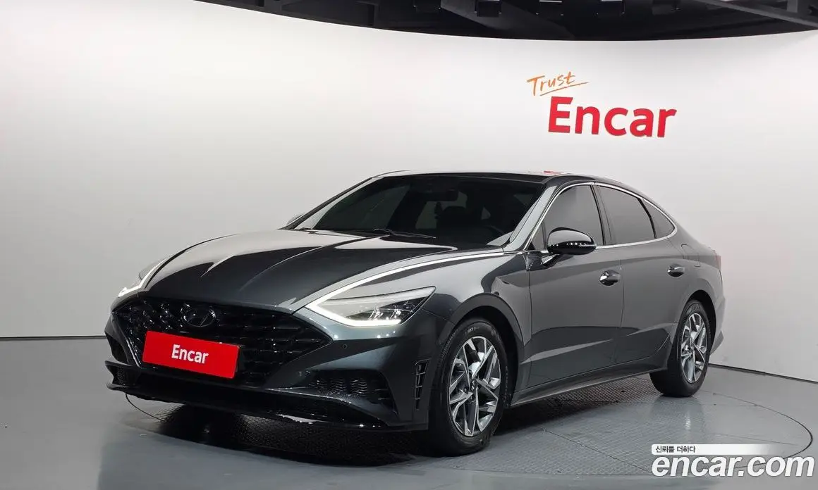 Hyundai Sonata 2022 2.0 автомат (гидро), фото 1