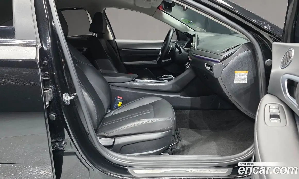 Hyundai Sonata 2022 2.0 автомат (гидро), фото 11