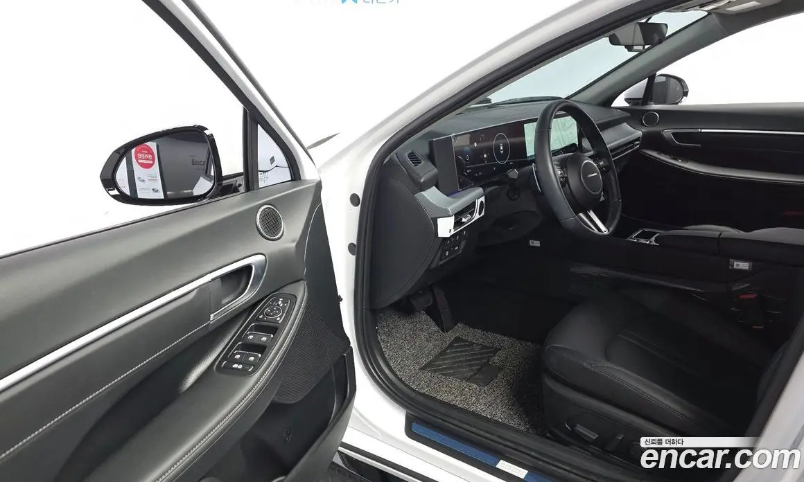 Hyundai Sonata 2025 2.0 автомат (гидро), фото 13