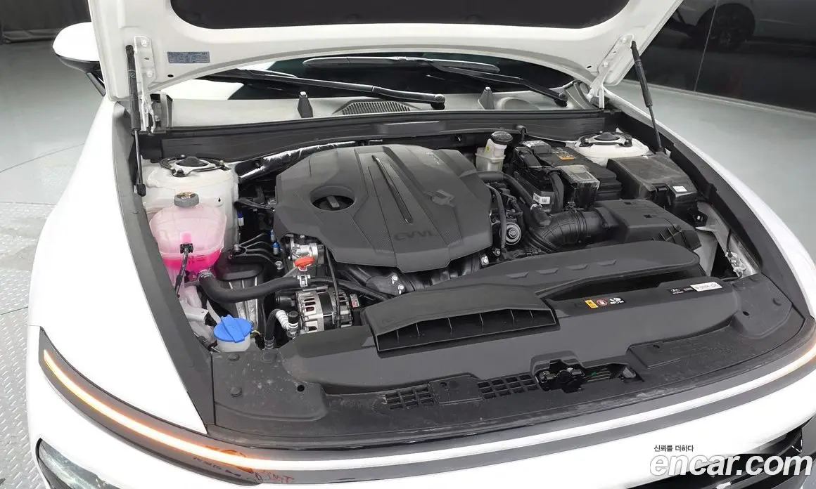 Hyundai Sonata 2025 2.0 автомат (гидро), фото 6