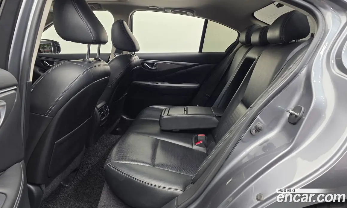 Infiniti Q50 2016 3.5 автомат (гидро), фото 17