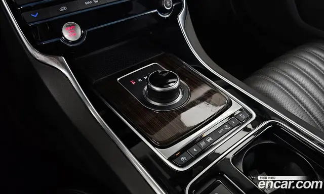 Jaguar XF 2016 2.0 автомат (гидро), миниатюра 9