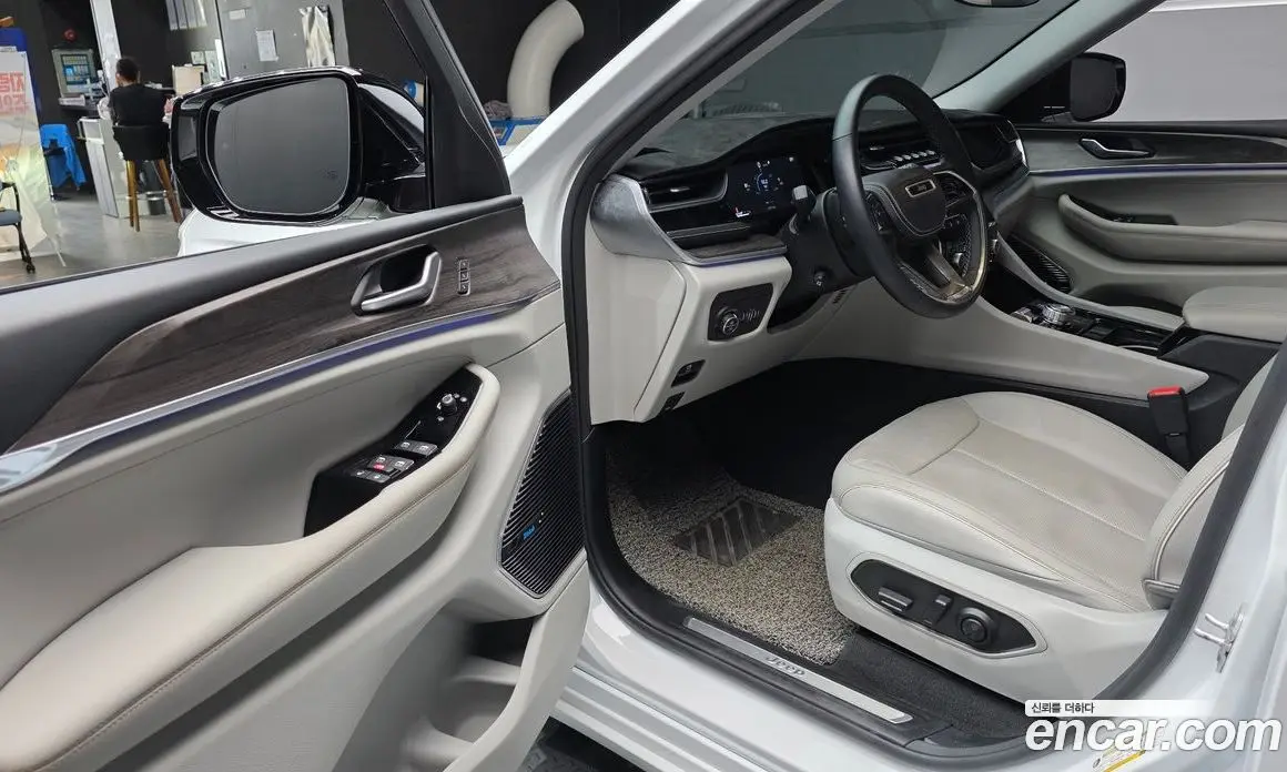 Jeep Cherokee 2022 3.6 автомат (гидро), фото 13