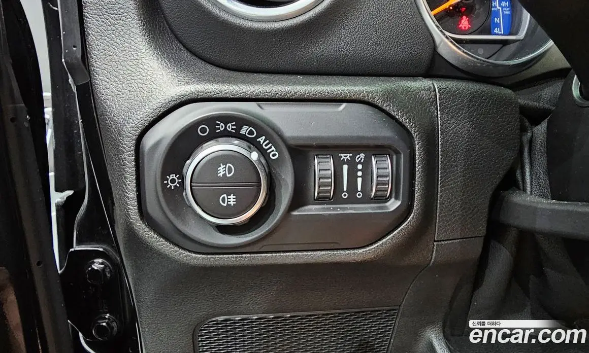 Jeep Wrangler 2020 2.0 автомат (гидро), фото 23