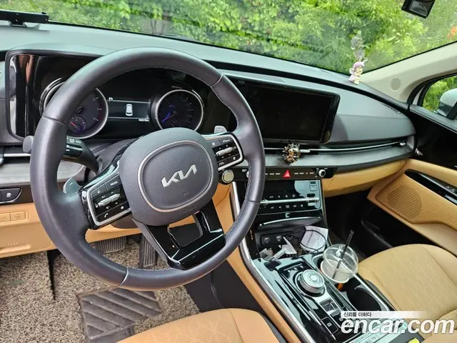 Kia Carnival 2023 3.5 автомат (гидро), миниатюра 5