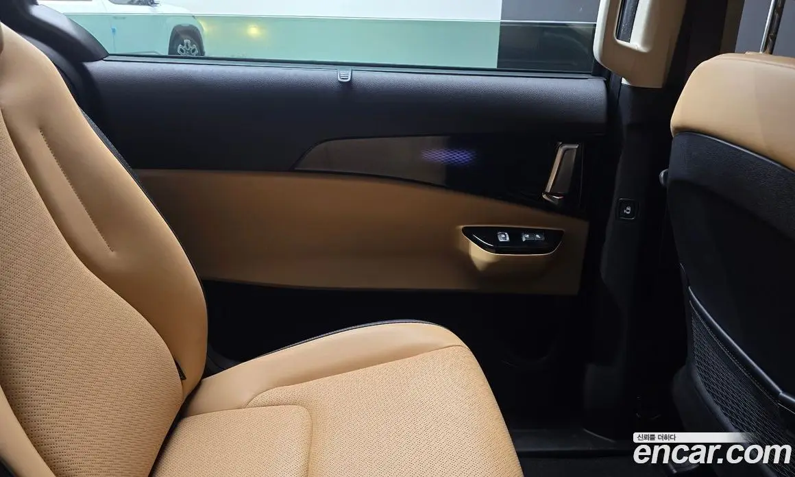 Kia Carnival 2023 3.5 автомат (гидро), фото 15