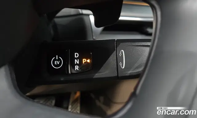 Kia EV9 2024 0.2 автомат (гидро), миниатюра 9