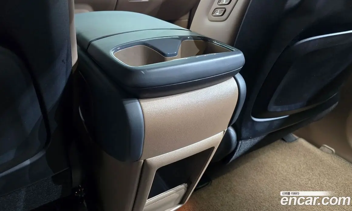 Kia EV9 2024 0.2 автомат (гидро), фото 31