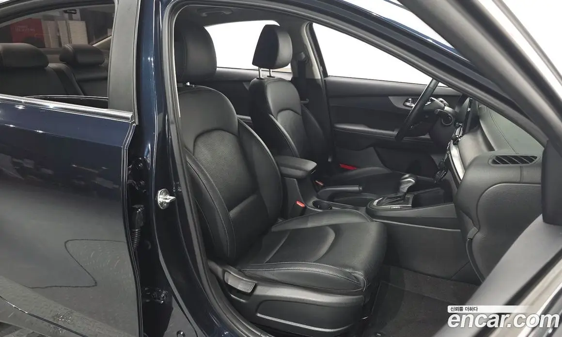 Kia K3 2020 1.6 автомат (гидро), фото 16