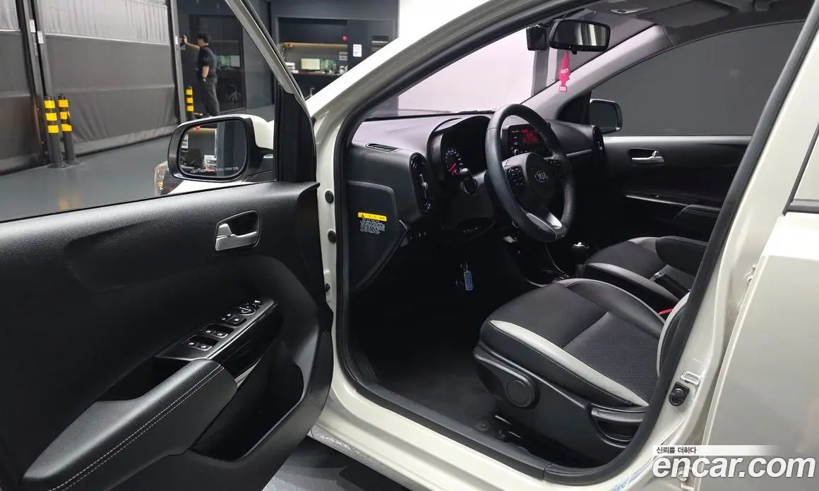 Kia Morning 2018 1.0 автомат (гидро), фото 13