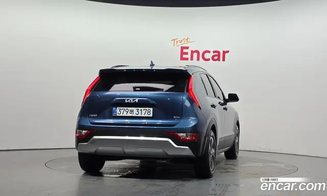 Kia Niro 2022 1.6 автомат (гидро), миниатюра 4