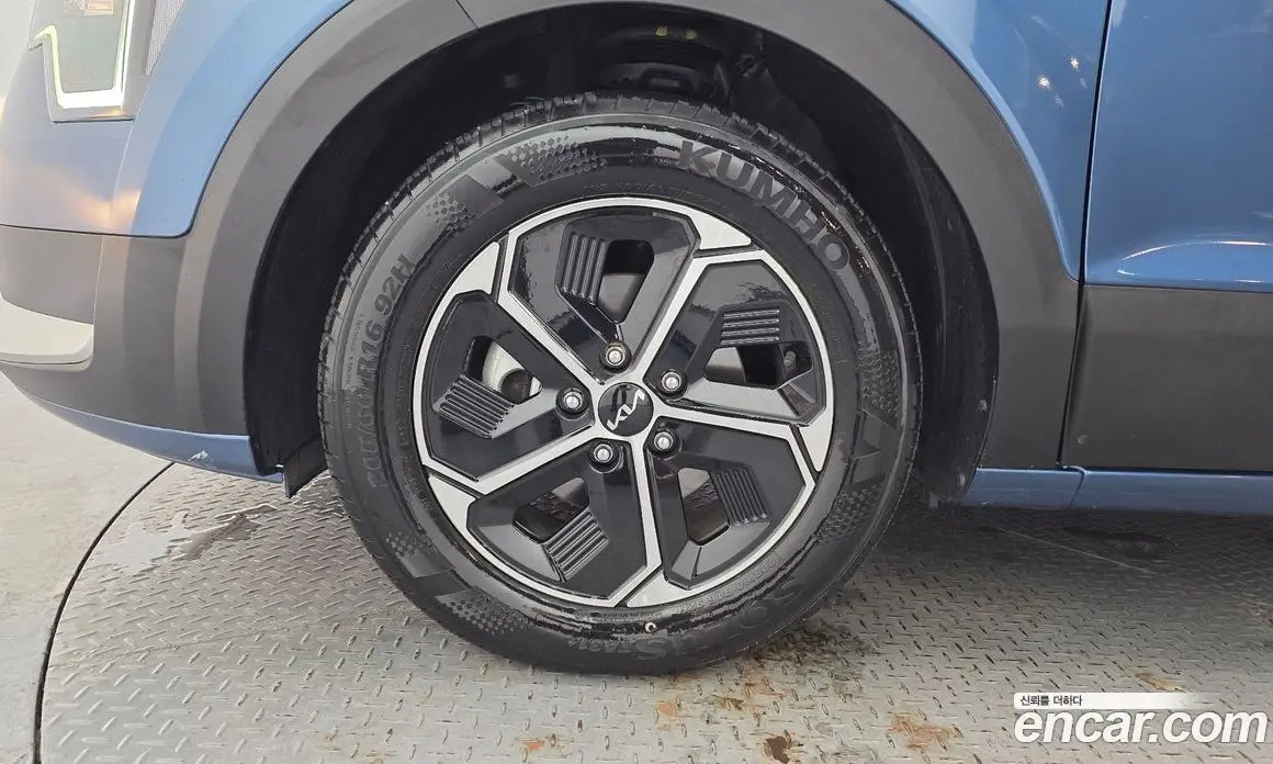 Kia Niro 2022 1.6 автомат (гидро), фото 5