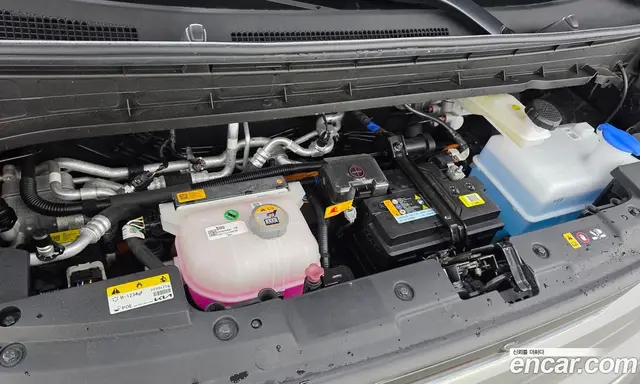 Kia PV5 2025 0.2 автомат (гидро), миниатюра 6