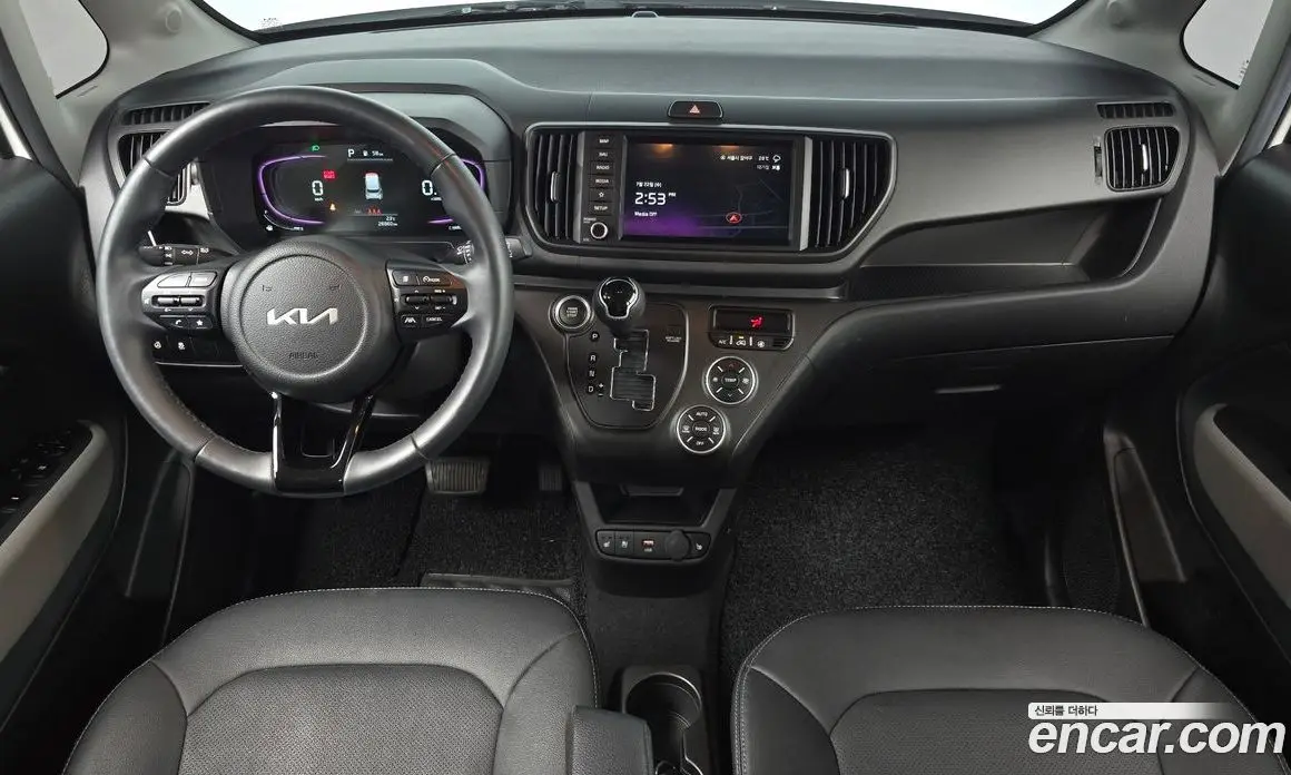 Kia Ray 2023 1.0 автомат (гидро), фото 9