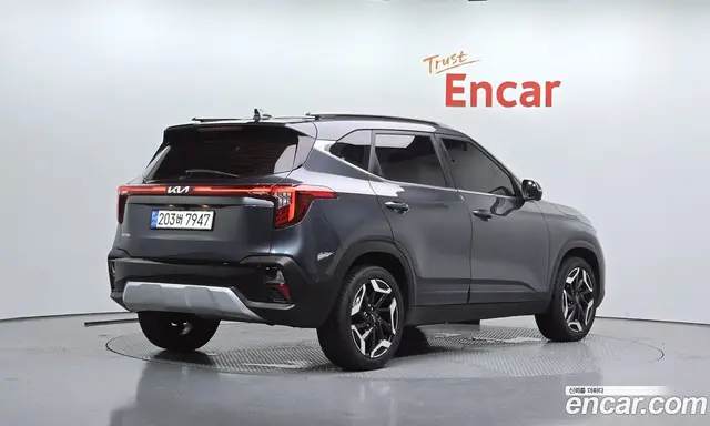 Kia Seltos 2023 1.6 автомат (гидро), миниатюра 2