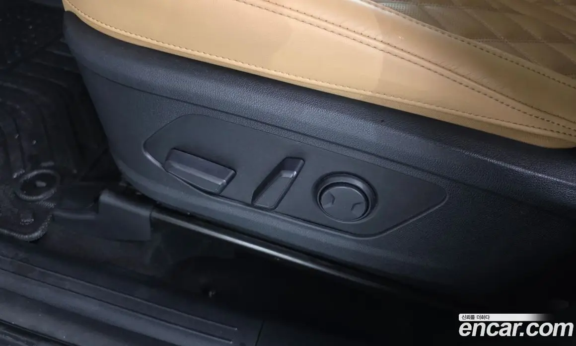 Kia Sorento 2021 2.5 автомат (гидро), фото 31