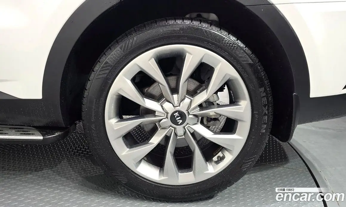 Kia Sorento 2021 2.5 автомат (гидро), фото 7