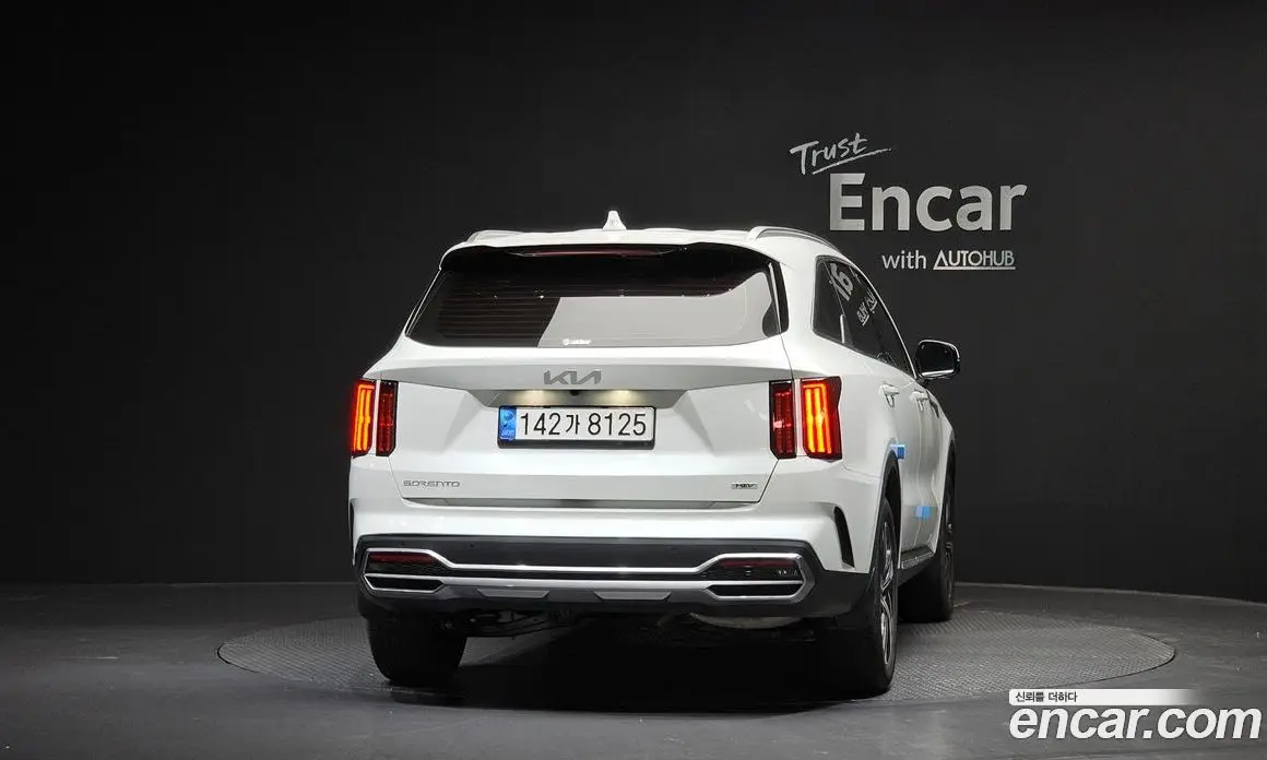 Kia Sorento 2023 1.6 автомат (гидро), фото 4